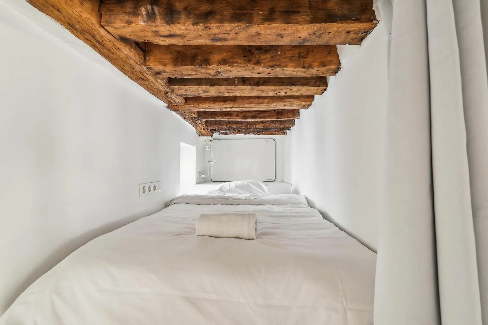 L'Ambitieux Apartment Paris France
