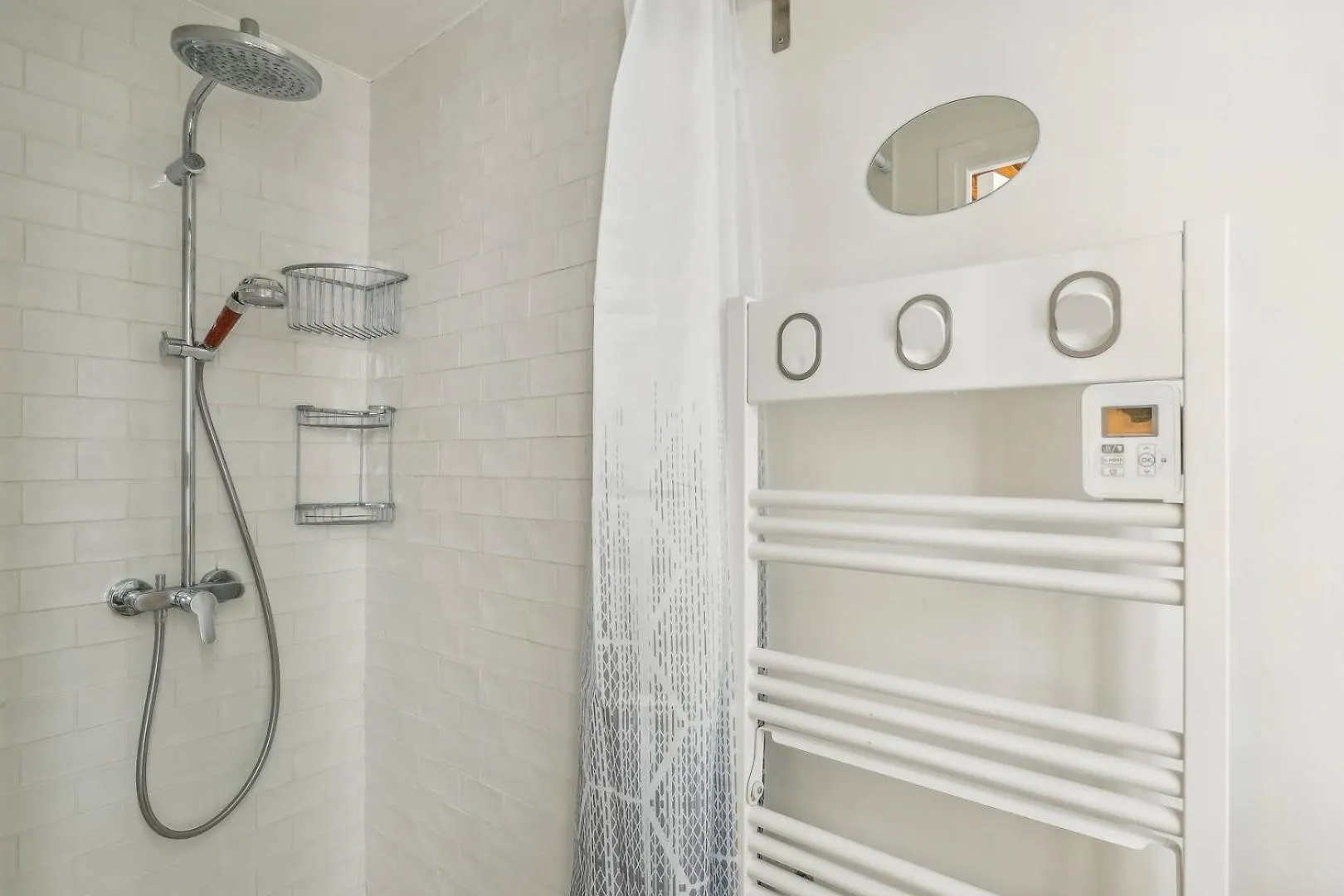 L'Ambitieux Apartment Paris France