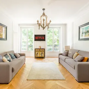 La Du Senateur Apartment